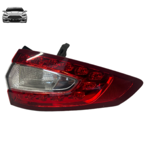 LAMPA PRAWA W BŁOTNIK FORD MONDEO MK5 KOMBI PRZED LIFT DS73-13404-CH